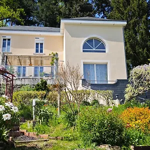 La Cadanise, Etoilee Bed & Breakfast