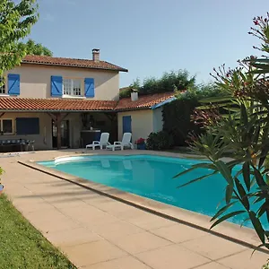 Le Relais Du Grand Logis *** Civrieux