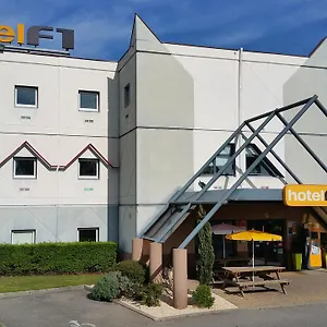 Hotelf1 Lyon Isle D'abeau Ouest St Exupery Hotel