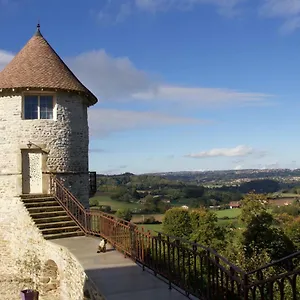 La Tour De Quinsonnas ***** Serezin-de-la-Tour